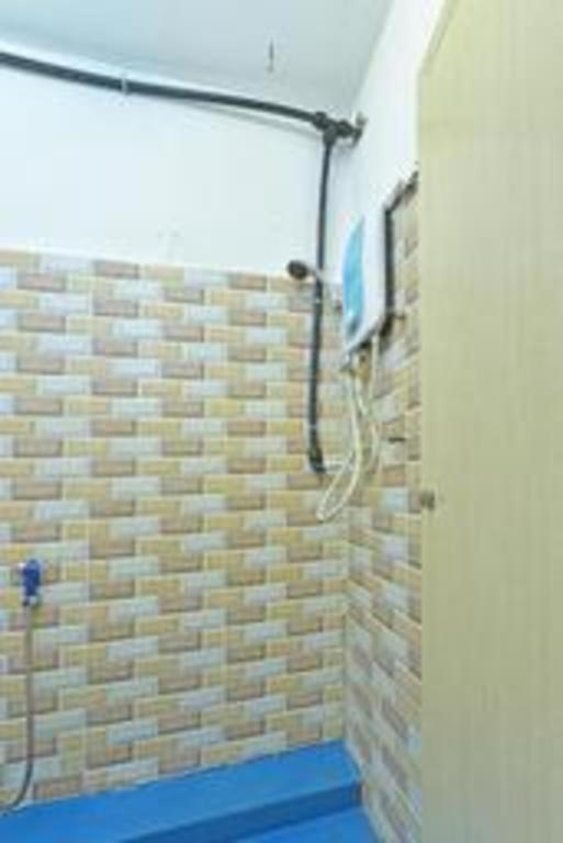 F Hotel Sungai Dua Bukit Esterno foto